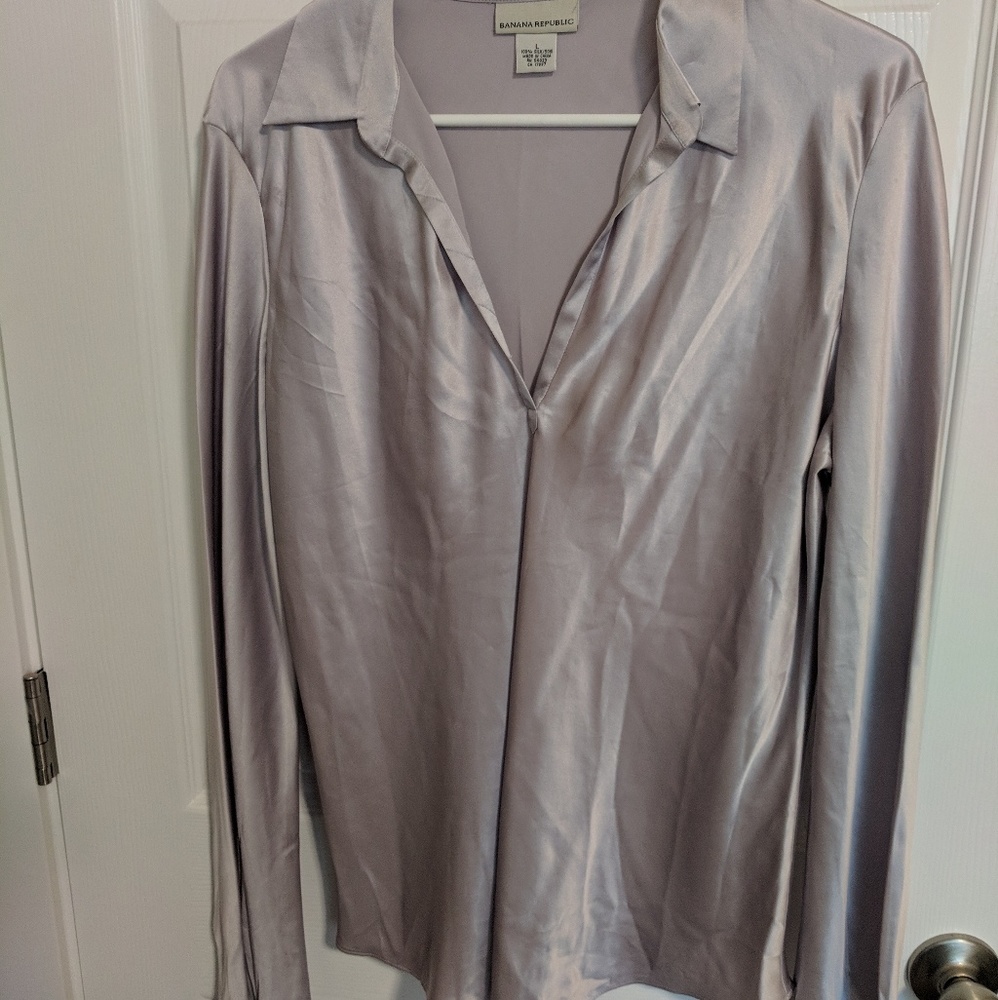Silk blouse (NWOT)
